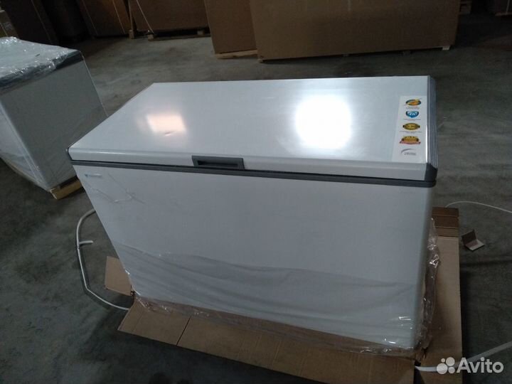 Морозильник ларь Bt. frostor F 400 S3