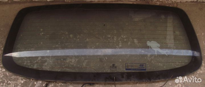 Стекло для задней двери Hyundai Terracan, 2001г