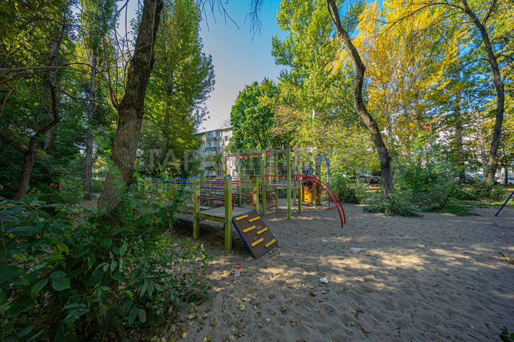 2-к. квартира, 44 м², 5/5 эт.