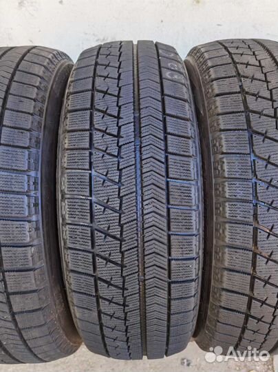 Bridgestone Blizzak VRX 185/60 R15 84Q