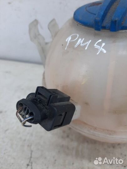 Бачок расширительный Audi A3 хэтчбэк 5 дв. 2.0 BKD