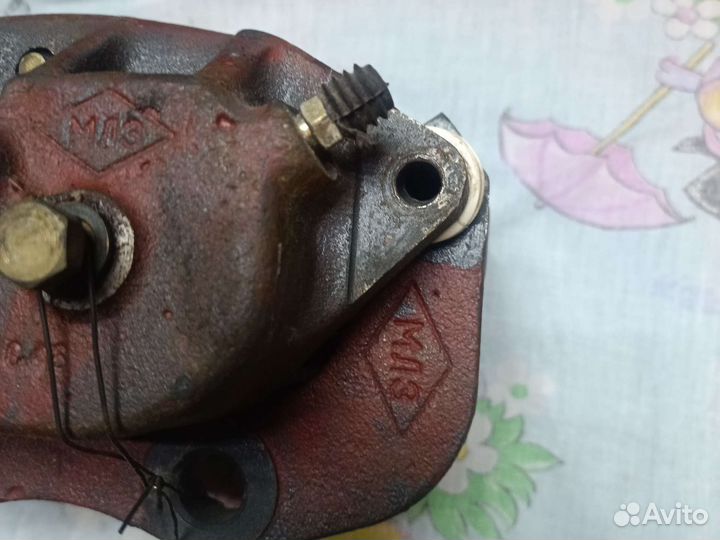 ЗИЛ 5301 суппорт