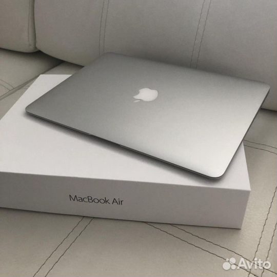 Apple MacBook Air 13