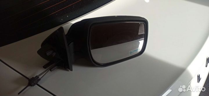 Зеркало правое гранта калина датсун