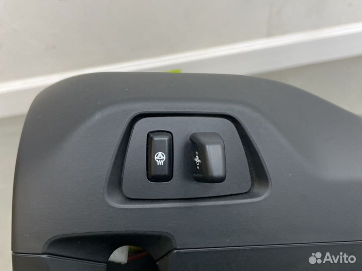 BMW g11, g12,g30 кожух рулевой колонки