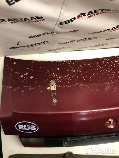 Крышка багажника Volkswagen Passat B3 седан RP 1.6