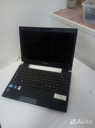 Toshiba R830 по запчастям