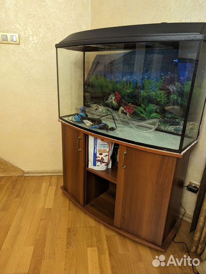 Аквариум с тумбой бу