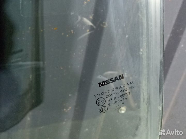 Стекло дверное переднее левое Nissan Almera G15