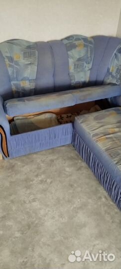 Большой угловой диван бу