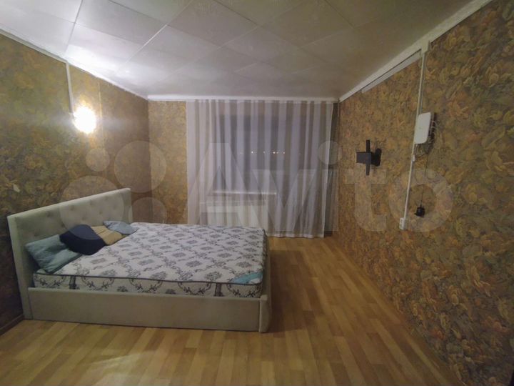 2-к. квартира, 54 м², 2/2 эт.