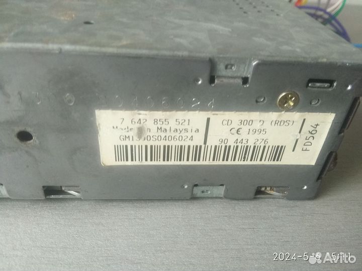 Магнитола blaupunkt CD 300 D