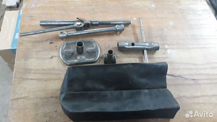 Домкрат для мотоцикла Урал