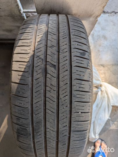 Goodyear Aquatred 3 225/55 R17