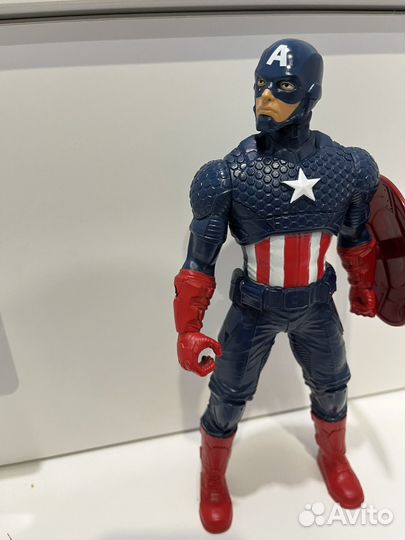 Капитан Америка фигурка