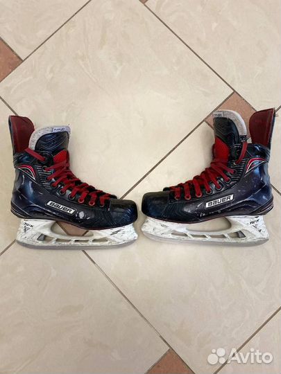 Профессиональная хоккейная форма