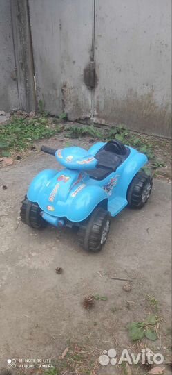 Детский квадроцикл на аккумуляторе