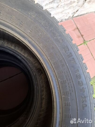 Nokian Tyres Hakkapeliitta Sport Utility 225/60 R17 103T