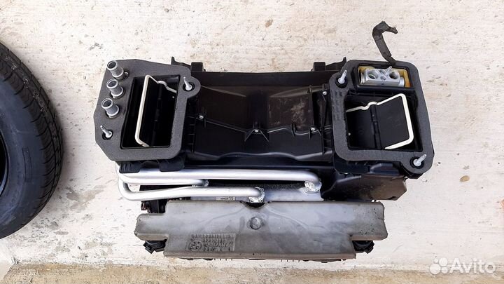 Отопитель в сборе BMW 5-Series 525I E60