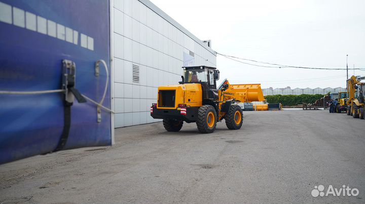 Фронтальный погрузчик Lonking CDM836N, 2023