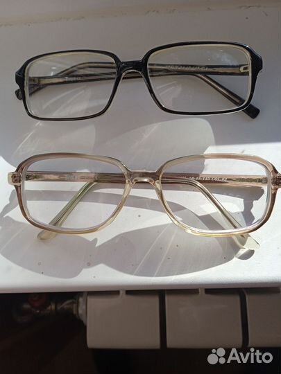 Очки (минус 4,5)