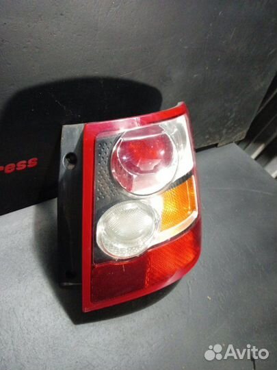 Фонарь правый Land Rover Range Rover Sport L320