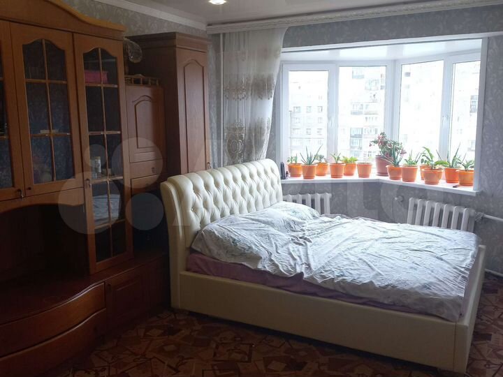 2-к. квартира, 54 м², 4/9 эт.