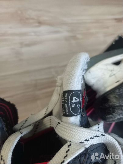 Хоккейные коньки bauer