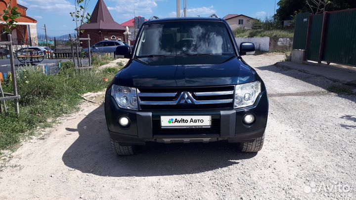 Mitsubishi Pajero 3.2 AT, 2008, 272 000 км