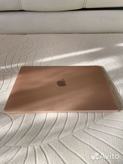 Apple MacBook Air 13 M1 8-Cores 16GB 1TB