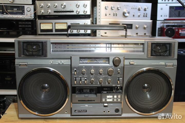 Магнитола JVC Victor RC M 90