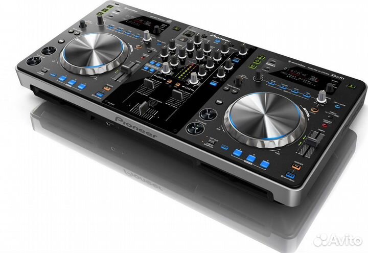 Pioneer XDJ-R1 проигрыватель контроллер