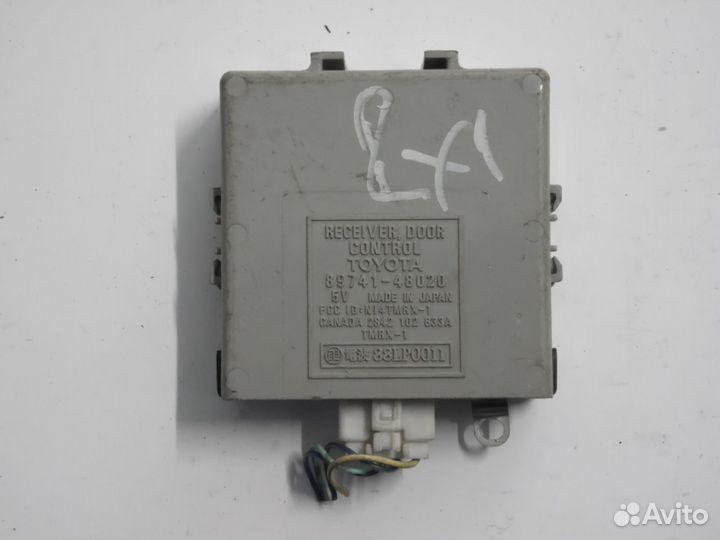 Блок управления двери Лексус рх 300