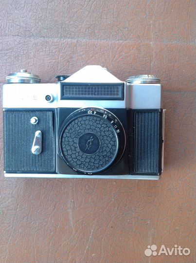 Фотокамера зенит Zenit E. С объективом