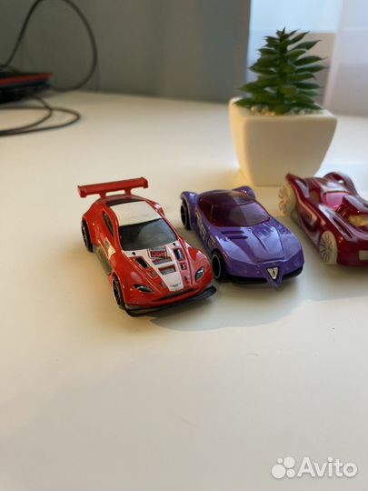 Детские машинки Hot Wheels