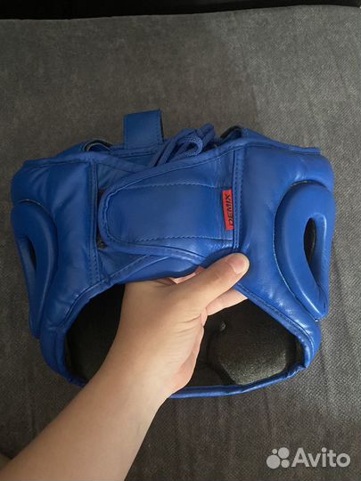 Боксерский шлем