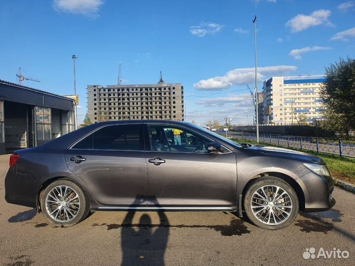 Toyota Camry 2.5 AT, 2011, 177 000 км