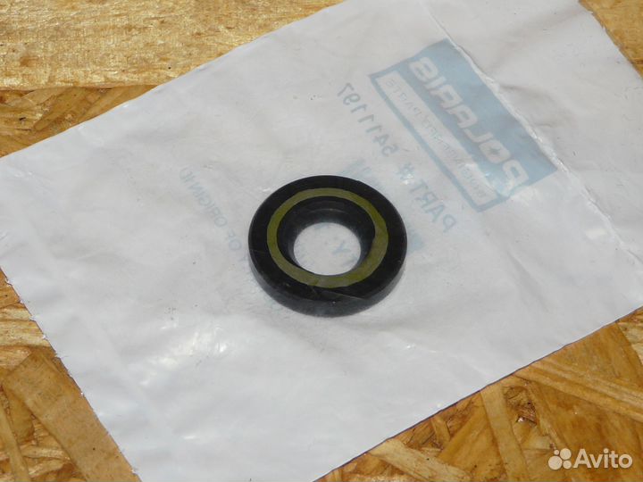 Сальник водяной помпы Polaris 5411197