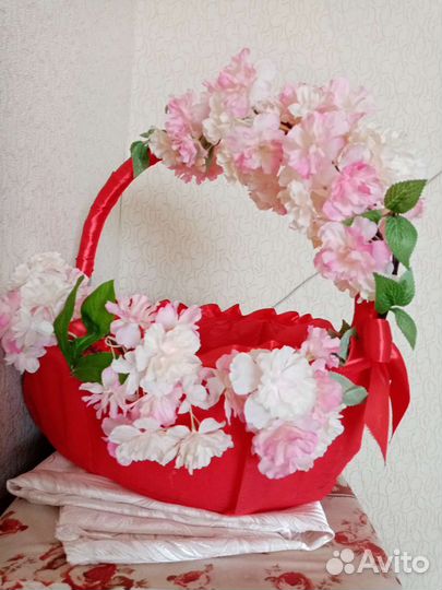 2 карзины свадебные