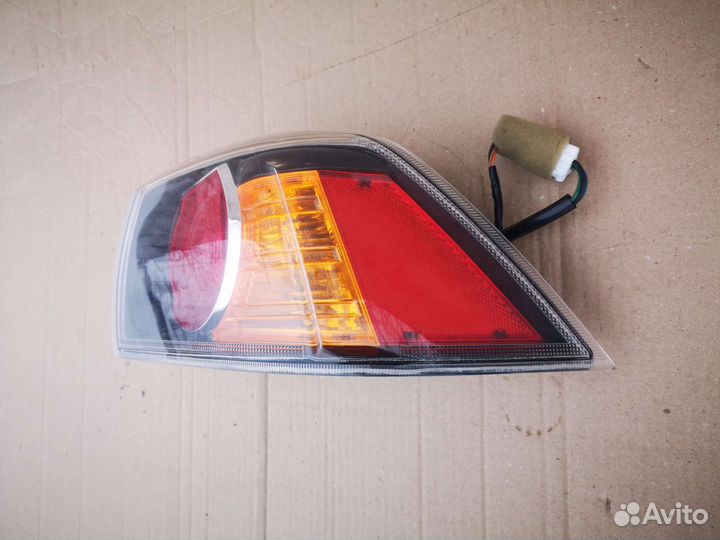 Фонарь задний правый Mitsubishi Lancer 10 рест