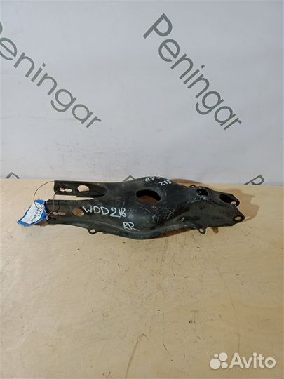 Рычаг подвески нижний задний правый Mercedes-Benz