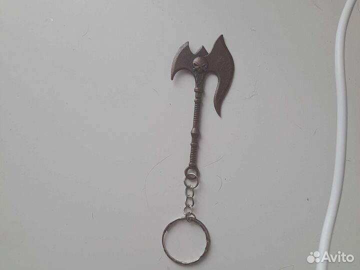 Брелок виде боевого топара