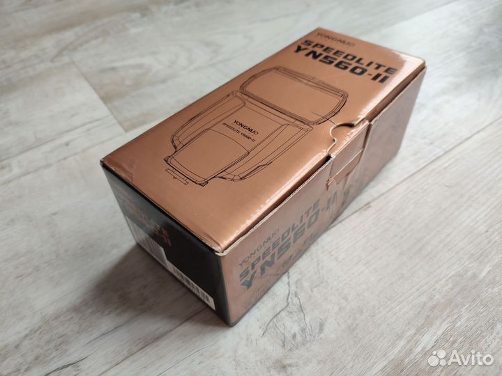 Вспышка камеры Yongnuo YN560-II