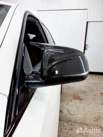 Крышки зеркал в стиле X6M F96 на X6 G06 карбон