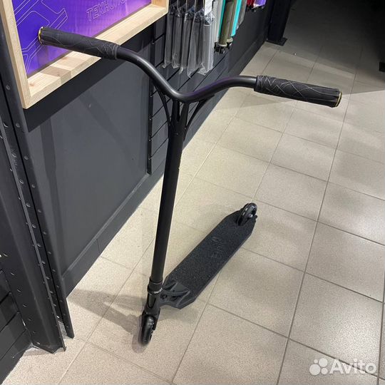 Самокат трюковой Ethic DTC Complete Erawan Black