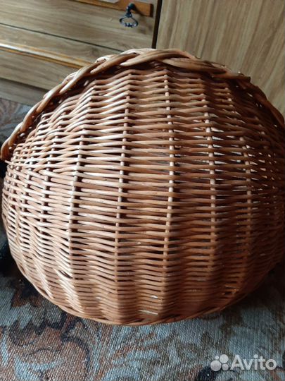 Корзина плетёная для животных