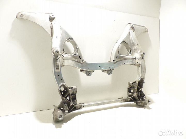 Передний подрамник BMW M5 M6 F10 F12 F13 F06