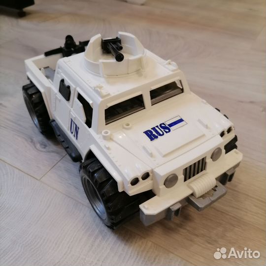 Игрушки для мальчика