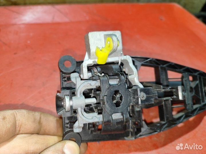 Ручка двери внешняя задняя левая Opel Corsa D купе