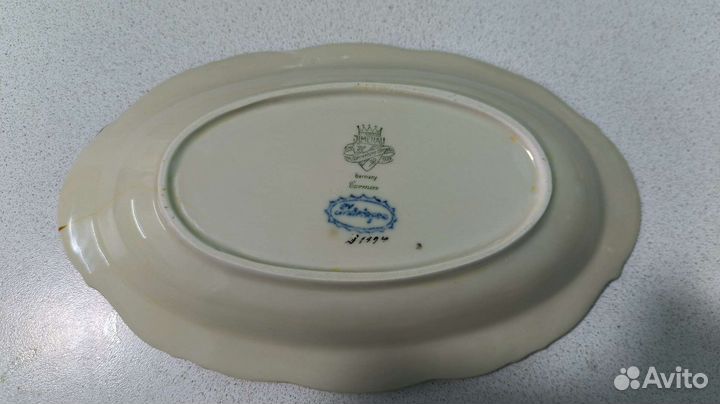 Антикварная тарелка